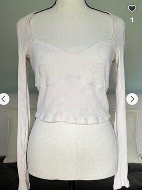NWT - H&M - Women's Cream Ribbed Long Sleeve Crop-top - SIZE S